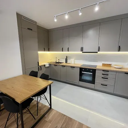 Apartament Newport Industrial Warszawa